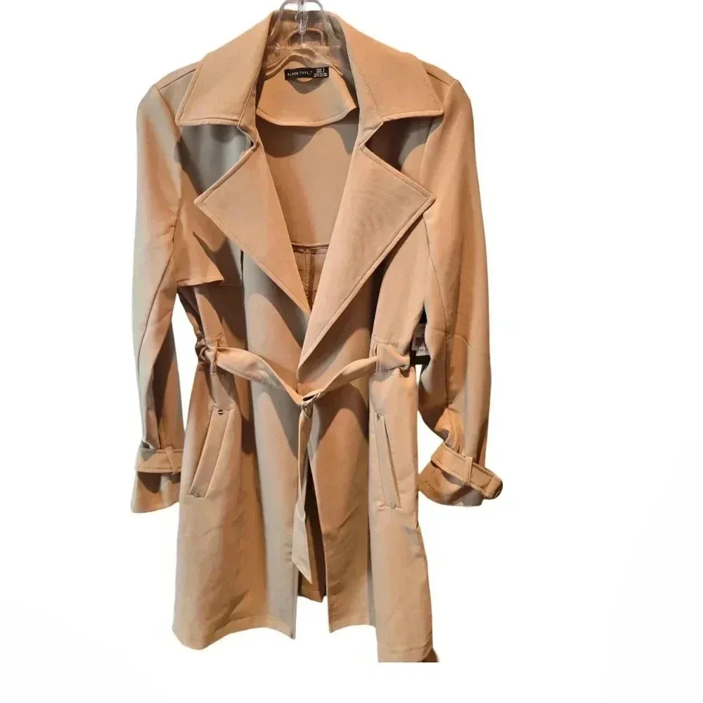 Classic Café au Lait Trench Coat - Size Small